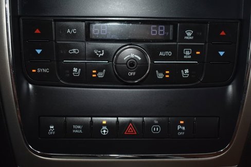 Used 2012 Jeep Grand Cherokee Overland Summit image 23