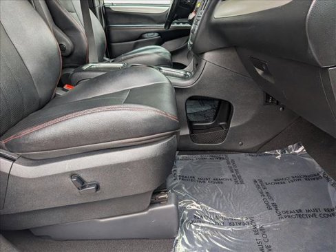 Used 2020 Dodge Grand Caravan GT image 22