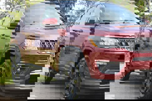 Used 2020 Jeep Compass Latitude w/ Cold Weather Group image 46