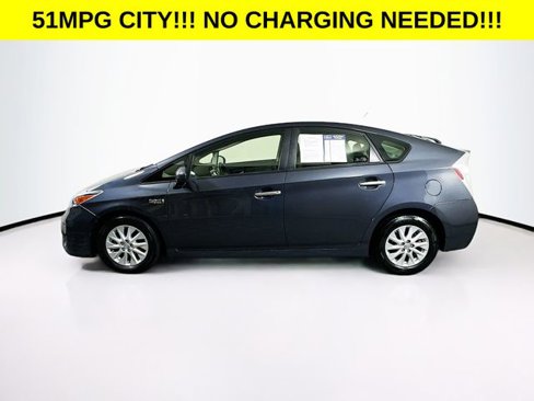 Used 2014 Toyota Prius Plug-In Hybrid image 4