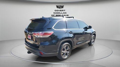 Used 2016 Toyota Highlander XLE image 9