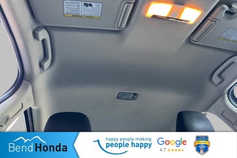 Used 2021 Nissan Versa SV image 18
