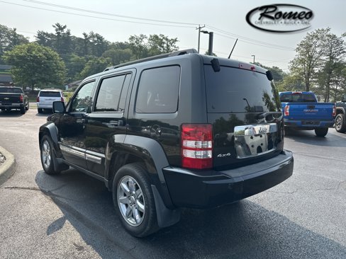 Used 2012 Jeep Liberty Sport image 7