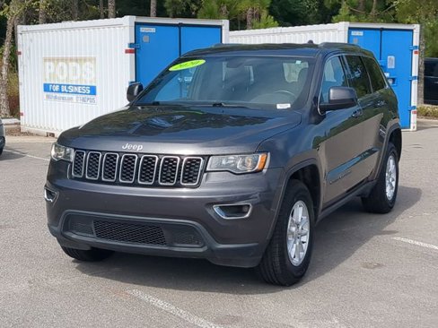 Used 2020 Jeep Grand Cherokee Laredo image 8
