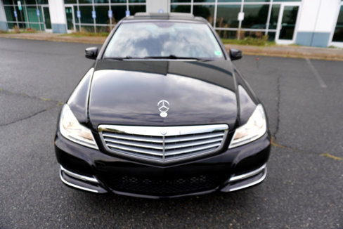 Used 2012 Mercedes-Benz C 250 Sedan image 2
