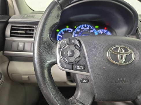 Used 2014 Toyota Camry XLE image 21