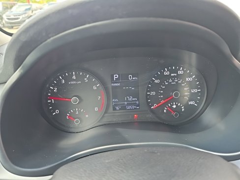 Used 2020 Kia Rio S image 9