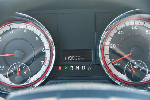 Used 2018 Dodge Grand Caravan SE image 18