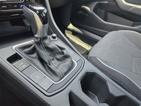 New 2025 Volkswagen Jetta Sport image 16