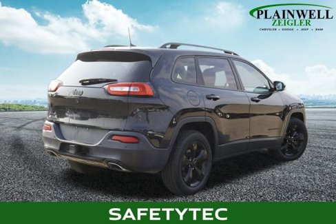 Used 2016 Jeep Cherokee Limited image 3