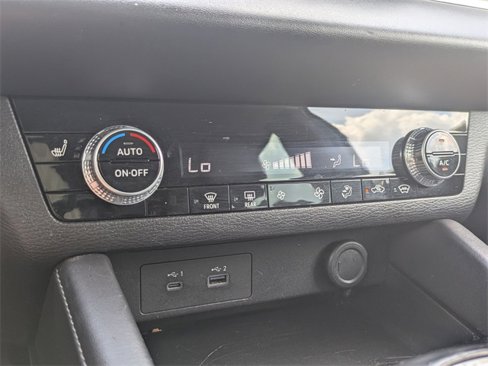 Used 2023 Mitsubishi Outlander SE image 21