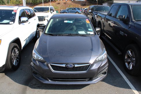 Used 2017 Subaru Impreza 2.0i image 2