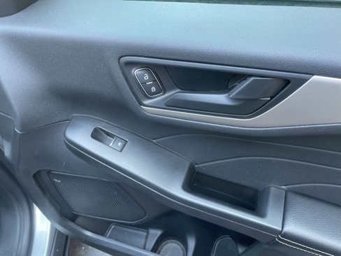 Used 2022 Ford Escape SE w/ Cold Weather Package image 48
