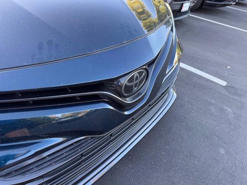 Used 2019 Toyota Camry LE image 7