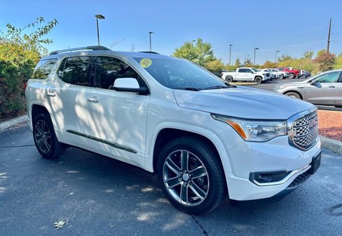 Used 2019 GMC Acadia Denali w/ LPO, Floor Liner Package image 7