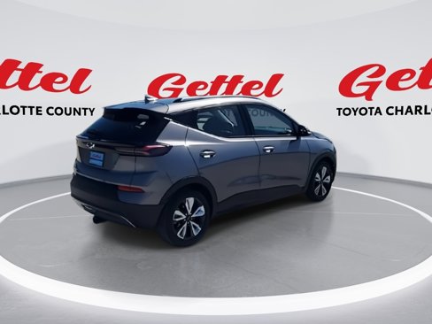 Used 2023 Chevrolet Bolt EUV LT w/ Convenience Package image 8