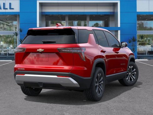 New 2026 Chevrolet Equinox LT image 4
