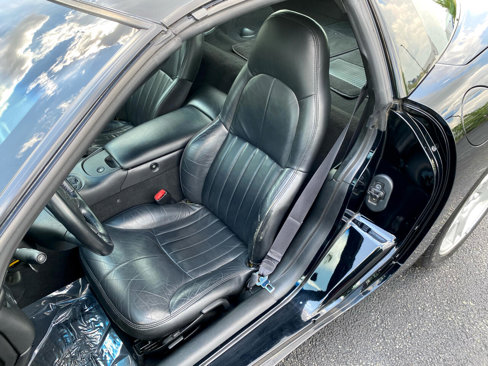 Used 1997 Chevrolet Corvette Coupe image 13