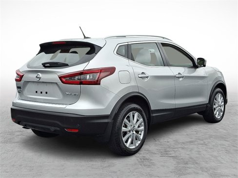 Used 2022 Nissan Rogue Sport SV w/ Technology Package image 6