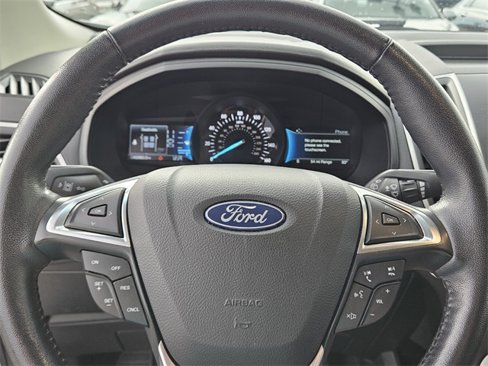 Used 2023 Ford Edge SEL image 24