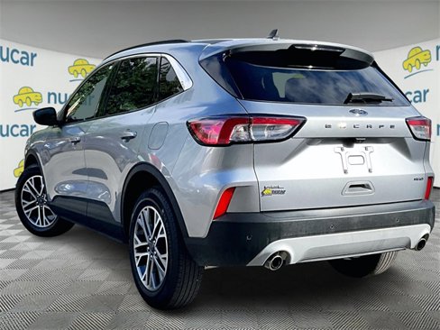 Used 2022 Ford Escape SEL image 2