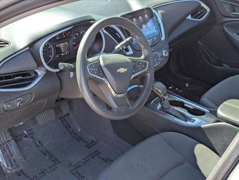 Used 2023 Chevrolet Malibu LT image 10
