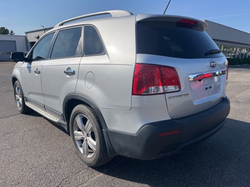 Used 2012 Kia Sorento EX w/ EX V6 Premium Pkg image 3