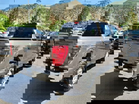 Certified 2023 Ford F150 XLT image 3