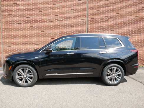 Used 2021 Cadillac XT6 Premium Luxury w/ LPO, Floor Liner Package image 2