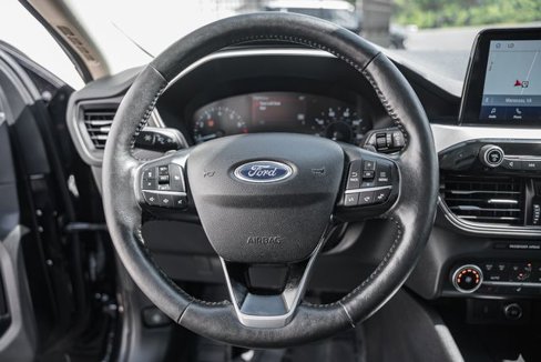 Used 2020 Ford Escape SEL image 34