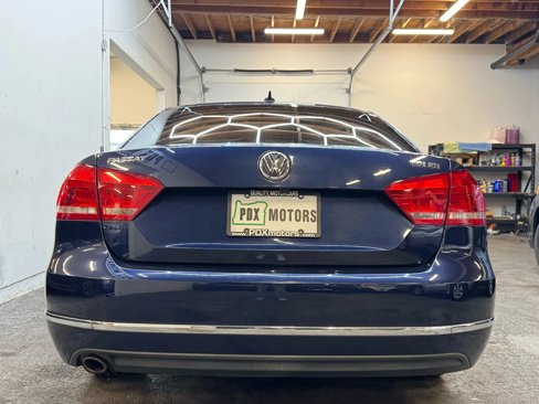 Used 2015 Volkswagen Passat TDI SE image 5