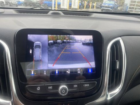 Used 2022 Chevrolet Equinox Premier image 10
