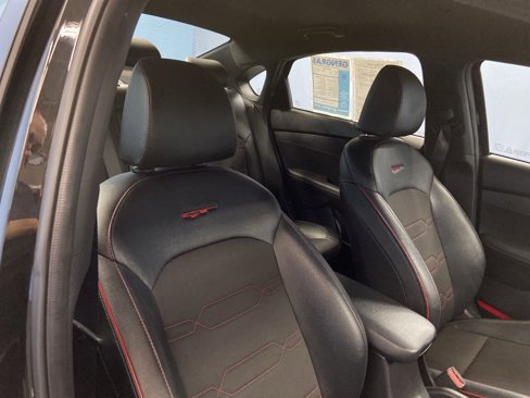 Used 2021 Kia Forte GT image 40
