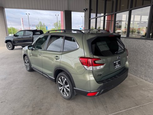 Used 2019 Subaru Forester Limited image 31