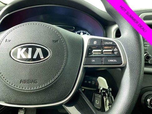 Used 2020 Kia Sorento LX image 14