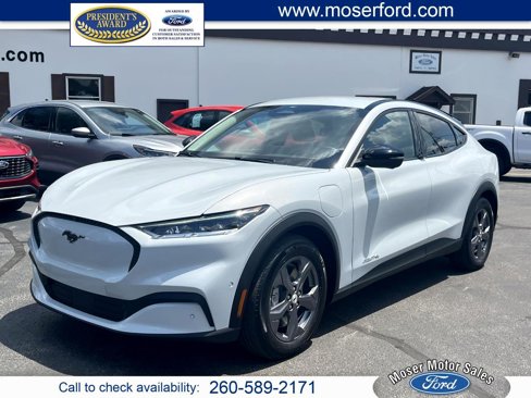 Used 2023 Ford Mustang Mach-E Select image 1