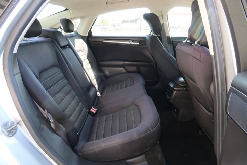 Used 2013 Ford Fusion SE image 8