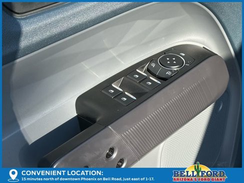 New 2025 Ford Maverick XL image 17