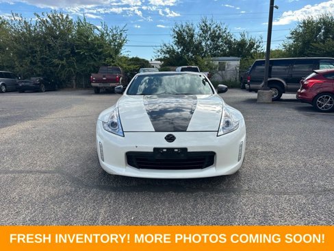 Used 2016 Nissan 370Z w/ Sport Package image 2