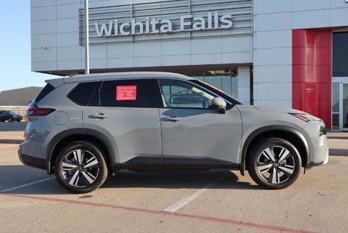 Certified 2024 Nissan Rogue SL image 5