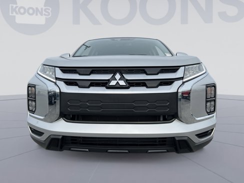 Used 2024 Mitsubishi Outlander Sport SE image 11