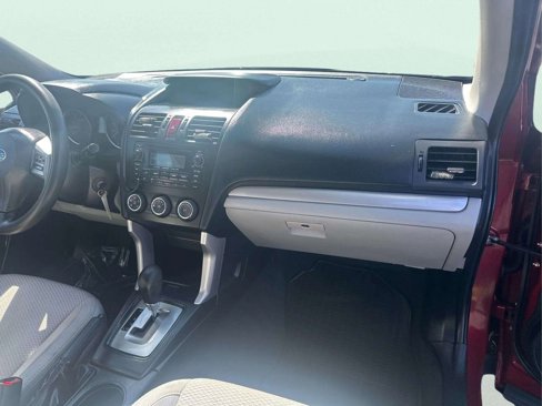 Used 2014 Subaru Forester 2.5i image 6