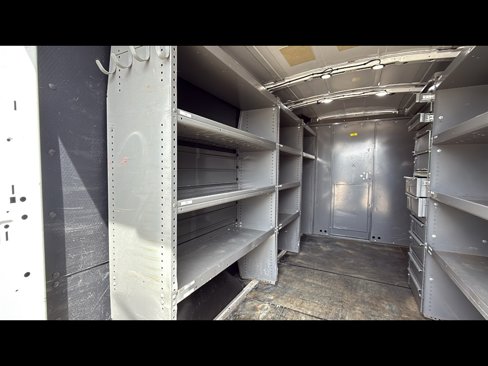 Used 2019 Ford Transit 350 148 Medium Roof image 21
