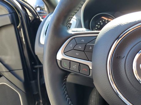 Used 2021 Jeep Compass Latitude image 58