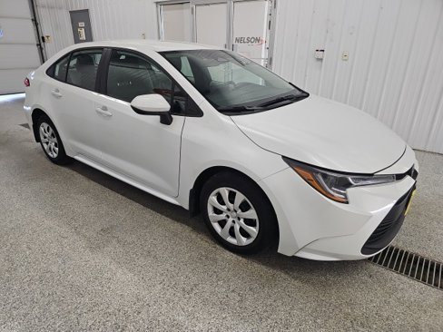 Used 2024 Toyota Corolla LE image 5