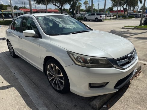 Used 2014 Honda Accord Sport image 3