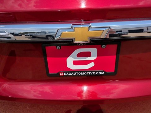 Used 2022 Chevrolet Traverse LT image 44