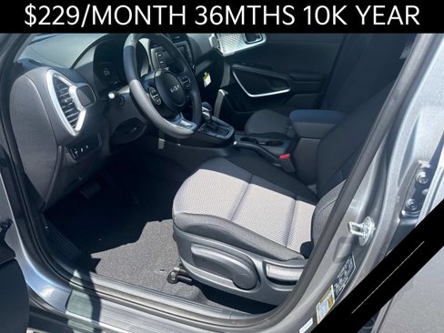 New 2025 Kia Soul LX w/ LX Technology Package image 8