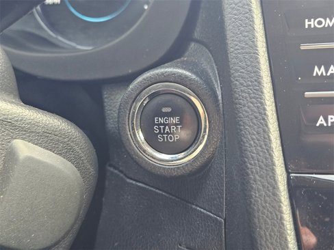 Used 2018 Subaru Forester 2.5i Touring w/ Popular Package #2 image 35