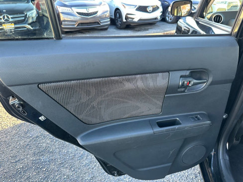 Used 2013 Scion xB image 10
